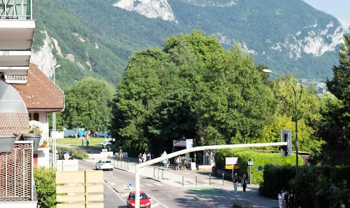 Petit Palace Vue Sur Imperial Annecy